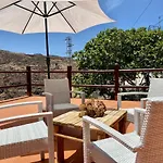 Juncalillo House
